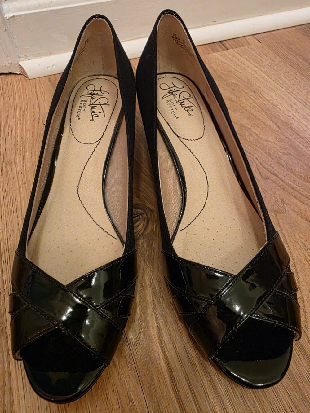 LifeStride Lottie Black Peep Toe Pumps Women's 9.5M